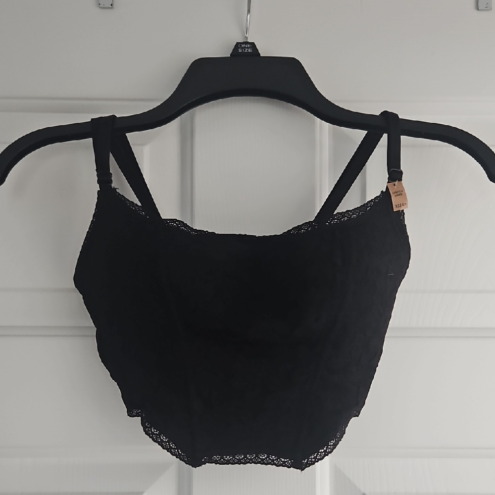 Victoria's Secret Black Lace Bra NWT
